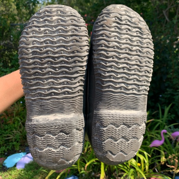 Like⭐️NEW⭐️BOGS Waterproof Boots •-40 Insulation •Size 4 •Girls Boys - Picture 10 of 15